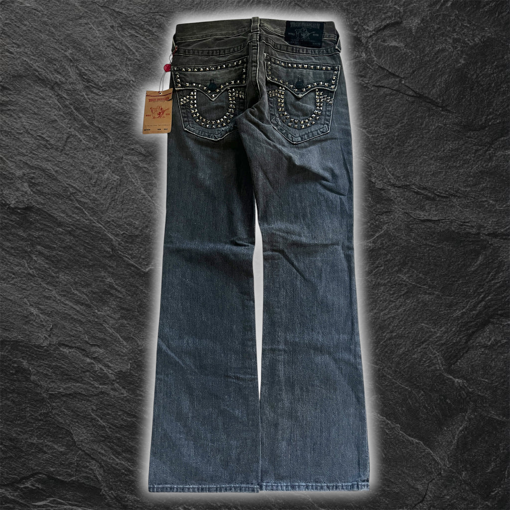 *Deadstock* True Religion Billy "Pyramid Stud" jeans