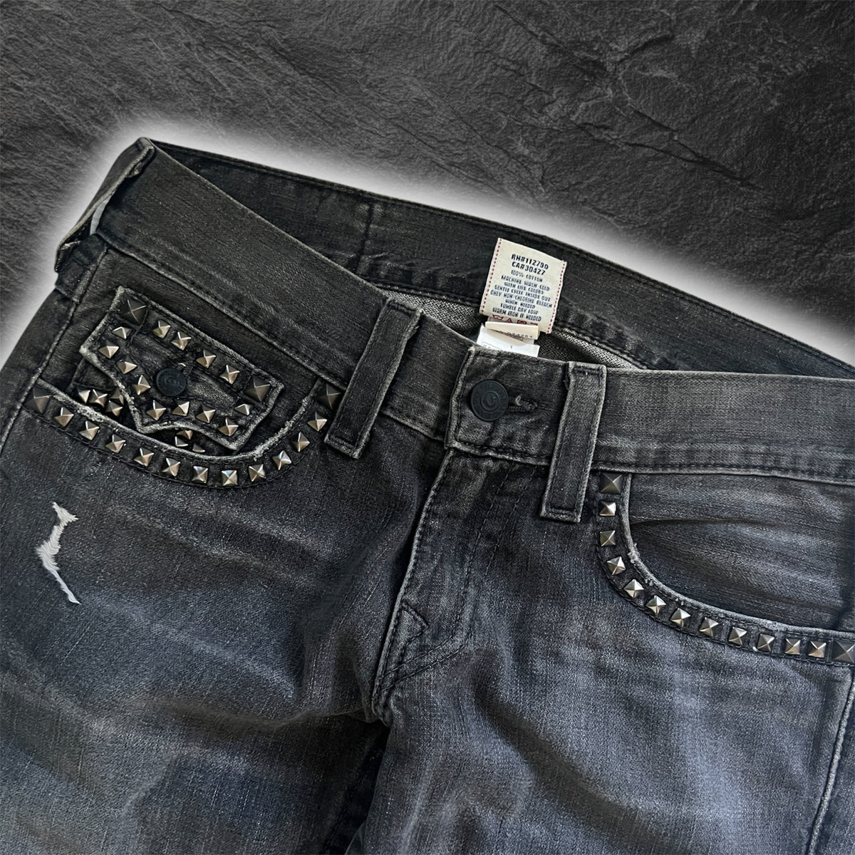 *Deadstock* True Religion Billy "Pyramid Stud" jeans